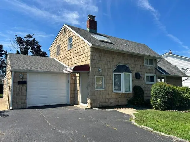 14 Cinder Lane, Hicksville, NY 11801 - #2