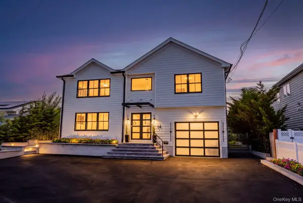 14 Jomarr Court, Massapequa, NY 11758