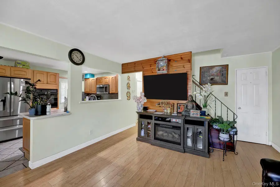 1537 Madison Street, Elmont, NY 11003 - #3