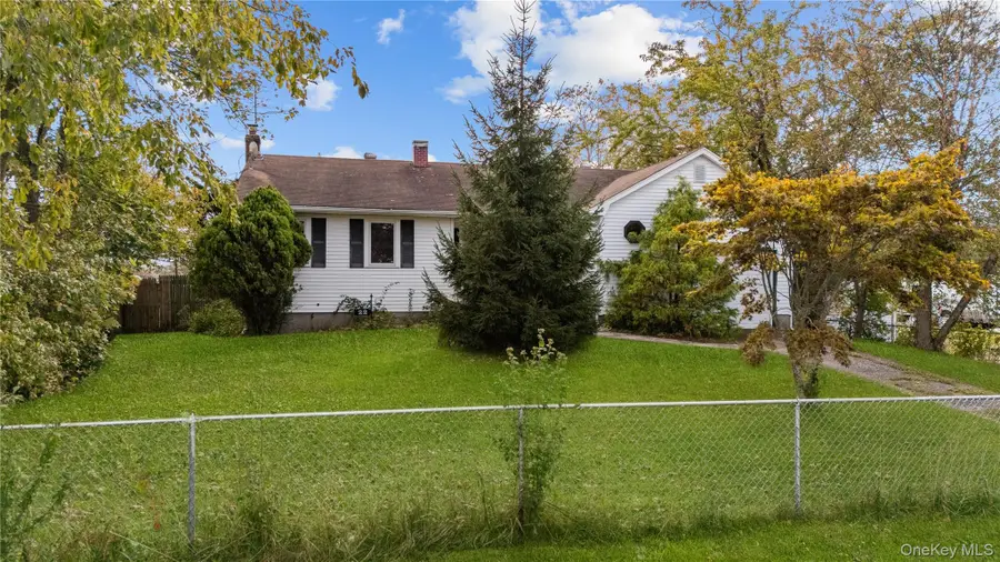 22 Shore Drive, Mastic Beach, NY 11951 - #2
