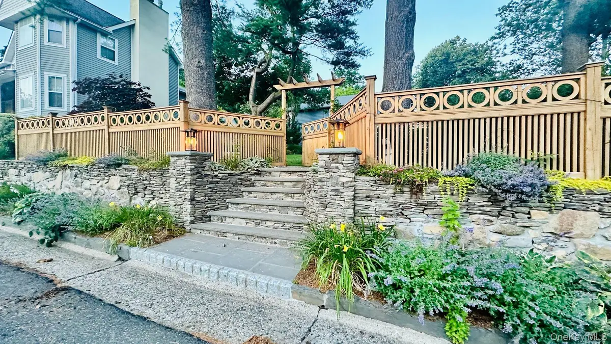 18 20th Avenue, Sea Cliff, NY 11579 - #1