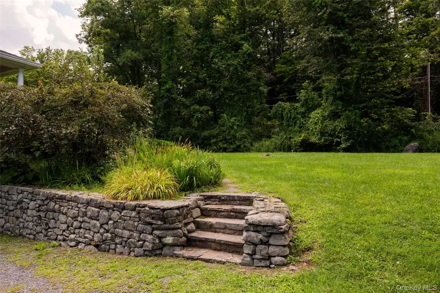 555 Plutarch, Highland, NY 12528 - #2
