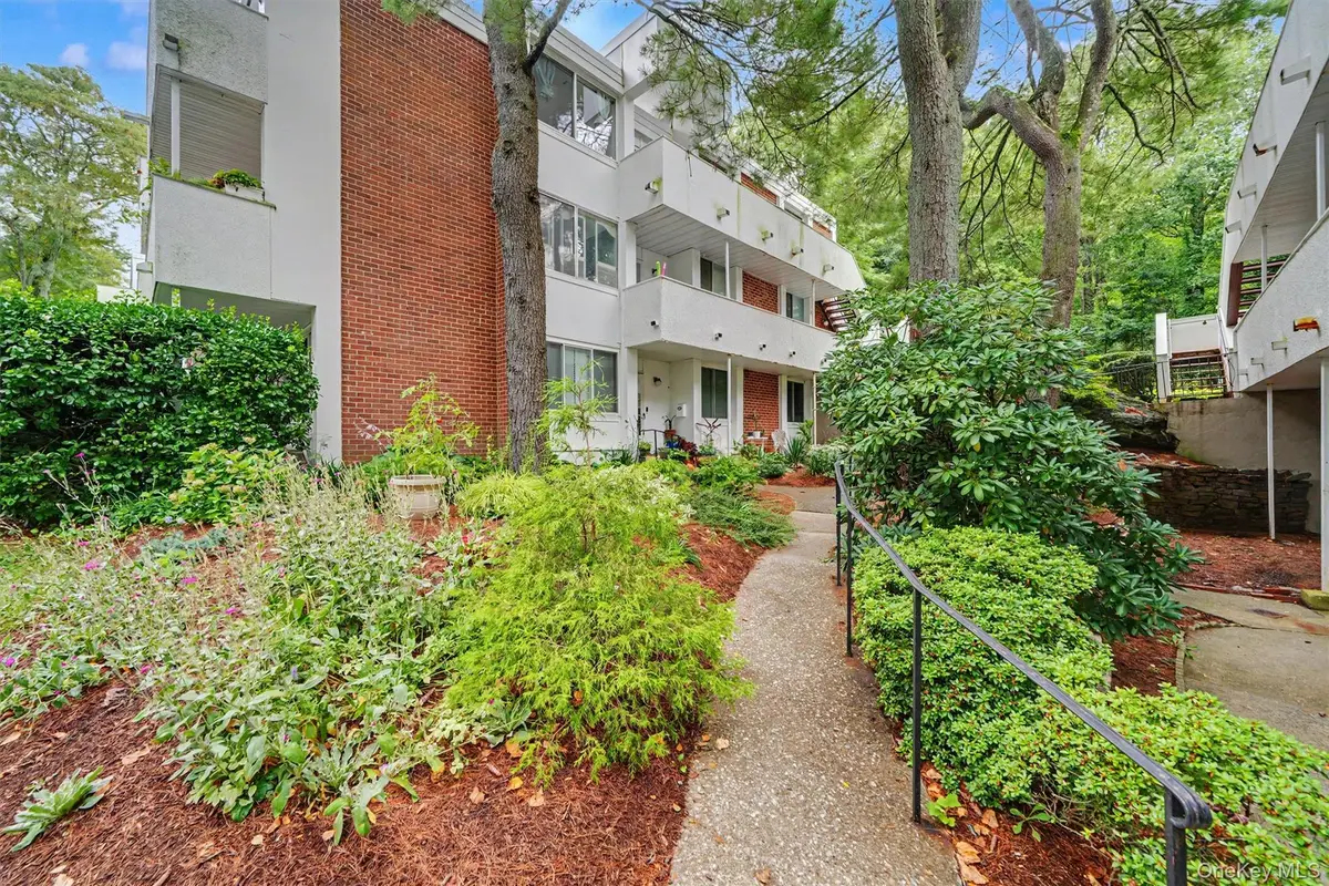 321 Tallwood Drive, Hartsdale, NY 10530 - #1