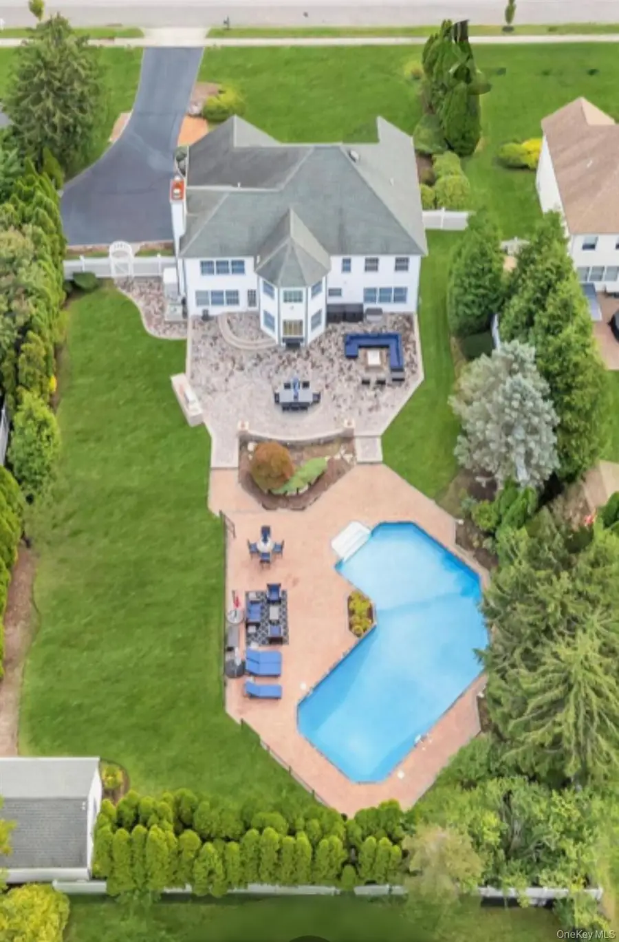 150 Hayrick Lane, Commack, NY 11725 - #3
