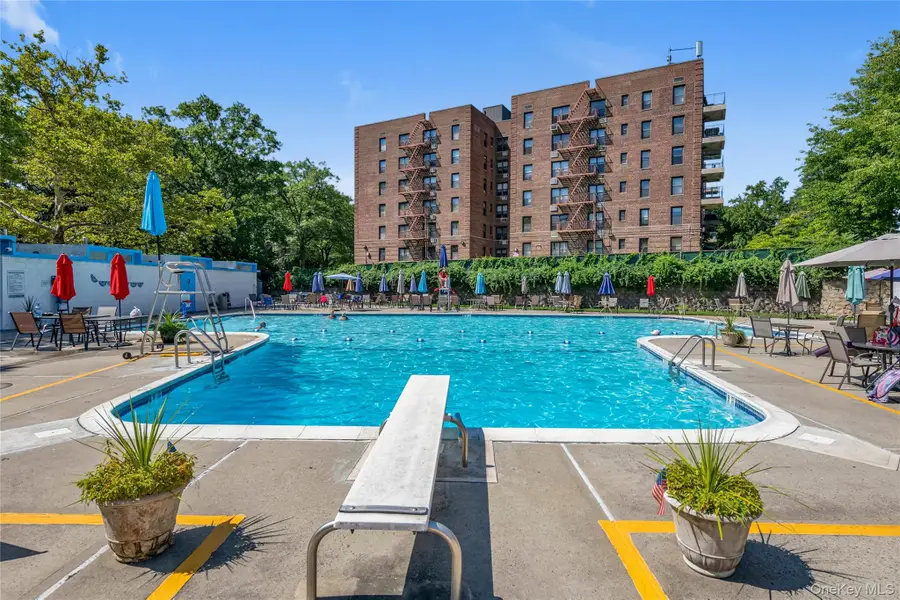224-24 Union Turnpike #3K, Oakland Gardens, NY 11364 - #2
