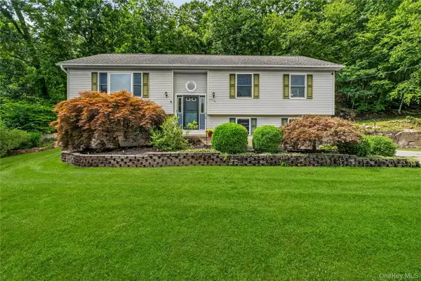 35 Glenna Drive, Carmel, NY 10512