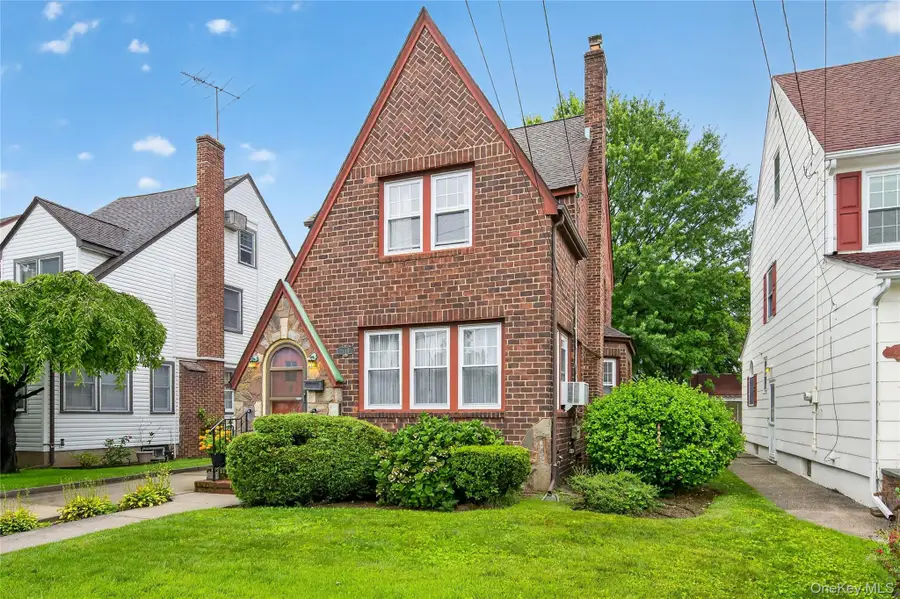 448 Lewis Place, Mineola, NY 11501 - #3
