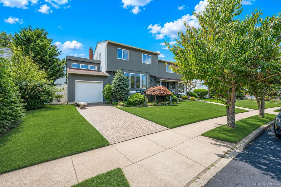 962 Mildred Drive, Baldwin Harbor, NY 11510 - #2