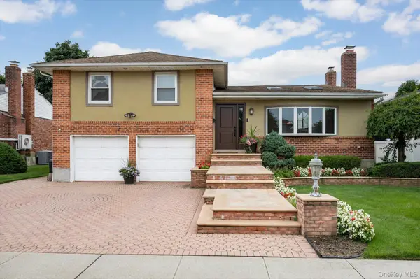 1118 Howard Drive, Westbury, NY 11590