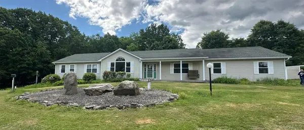 36 Greentree Lane, Milton, NY 12547