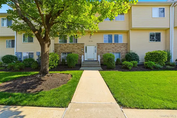 25 College Avenue #707, Nanuet, NY 10954