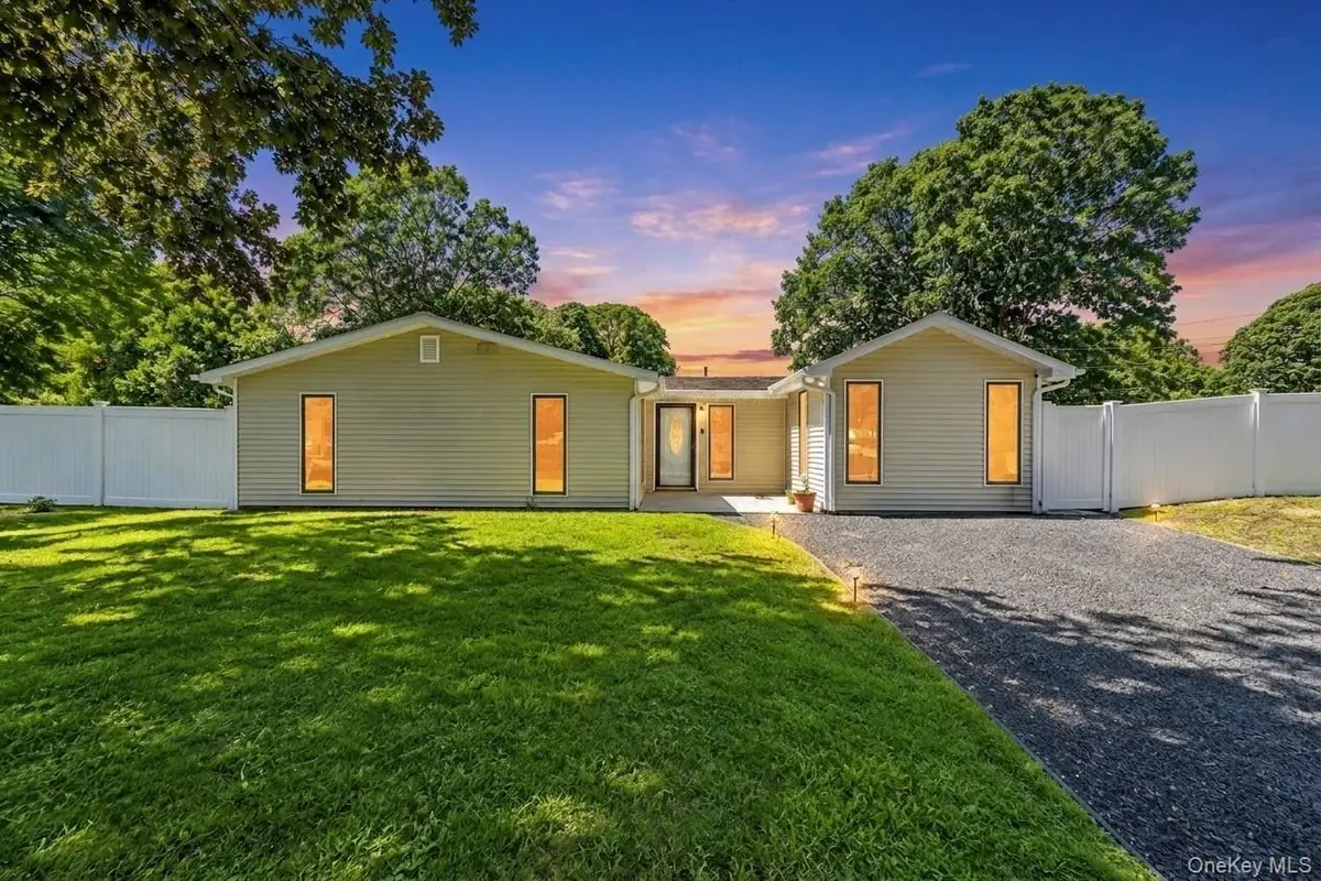 10 Helene Drive, Shirley, NY 11967 - #1