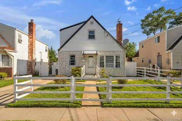 195 Alabama Avenue, Hempstead, NY 11550