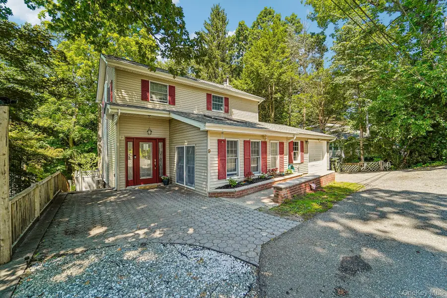 9 Morgans Way, Greenwood Lake, NY 10925 - #2