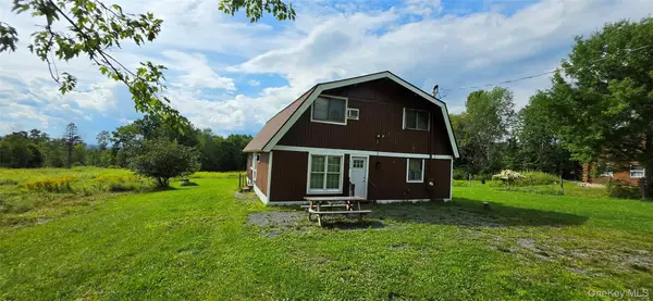 426 Gables Road, Narrowsburg, NY 12764