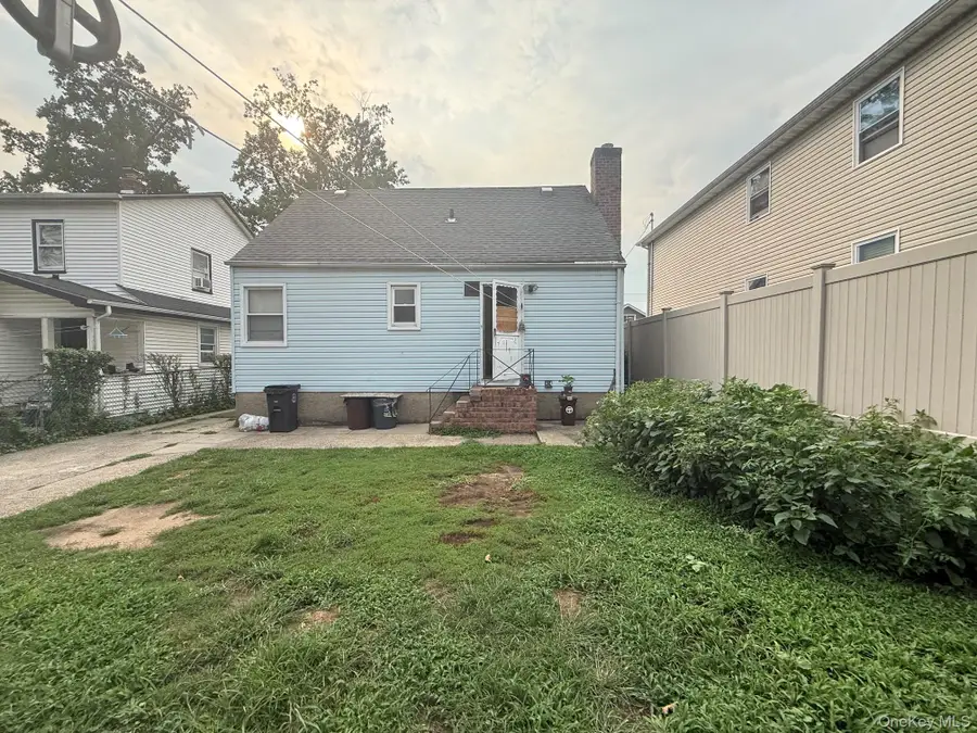 13619 220th Place, Springfield Gardens, NY 11413 - #3