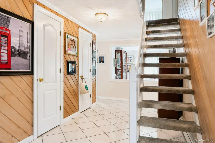 17 Sundial Lane, Bellport, NY 11713 - #3