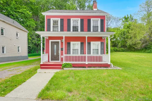194 Smith Street, Poughkeepsie, NY 12601