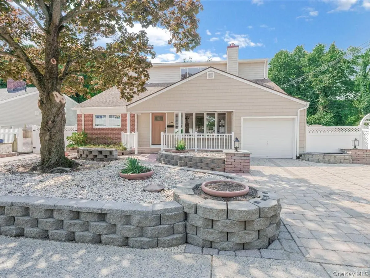 250 Lakeshore Boulevard, Massapequa Park, NY 11762 - #1