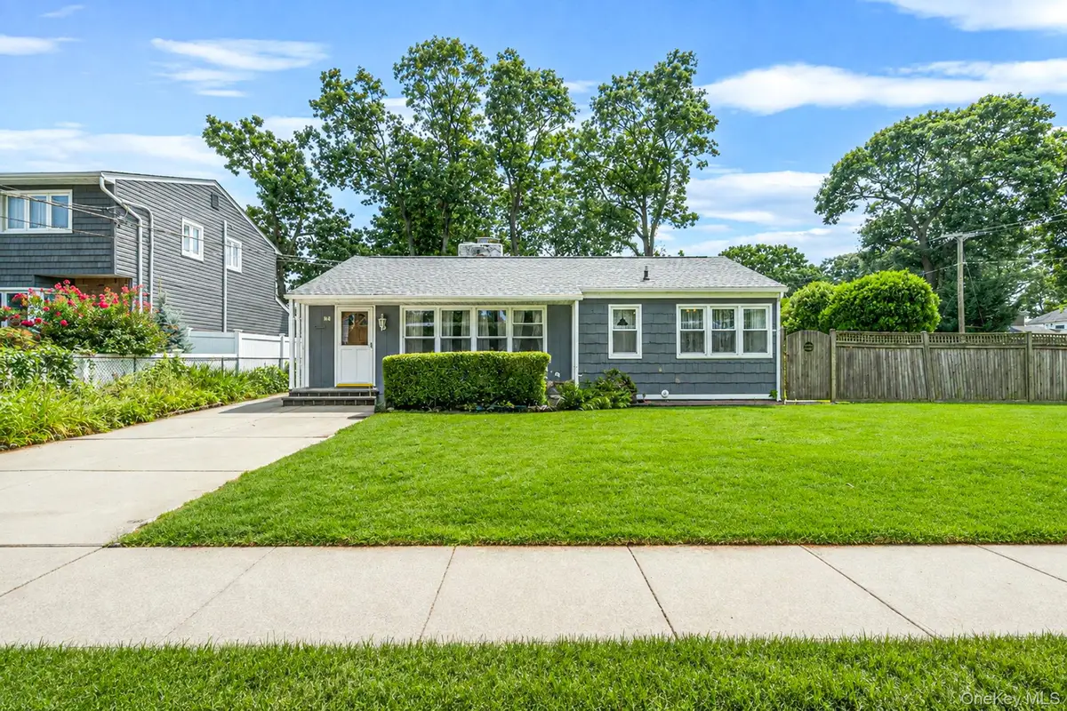 92 Parkhill Avenue, Massapequa, NY 11758 - #1