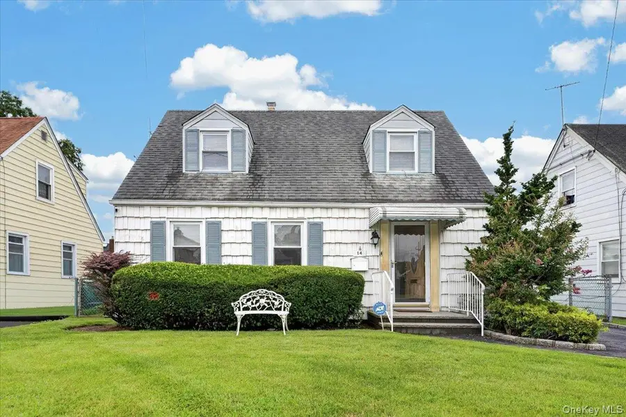 14 Ivy Place, Valley Stream, NY 11581 - #2
