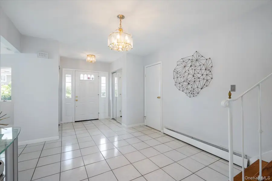 2075 Berkley Lane, Merrick, NY 11566 - #3