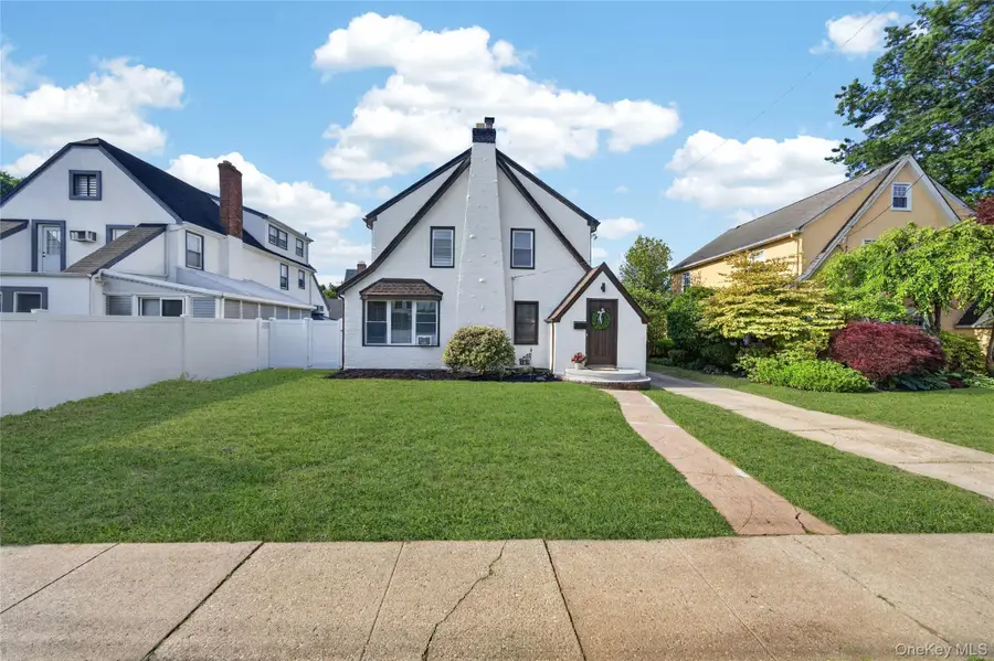 101 Argyle Road, West Hempstead, NY 11552 - #2