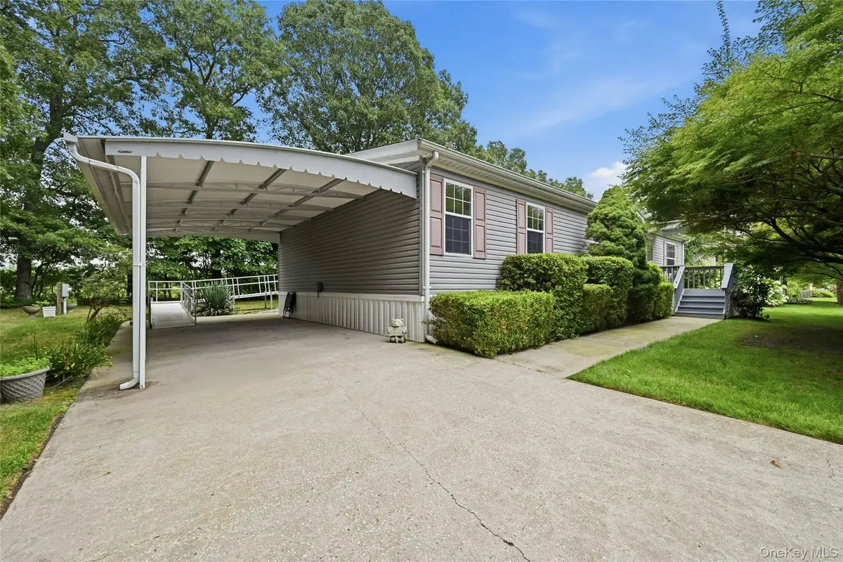 638 Fresh Pond Avenue #320, Calverton, NY 11933 - #1