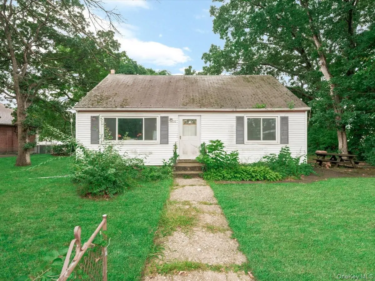130 Lemon Street, Central Islip, NY 11722 - #1