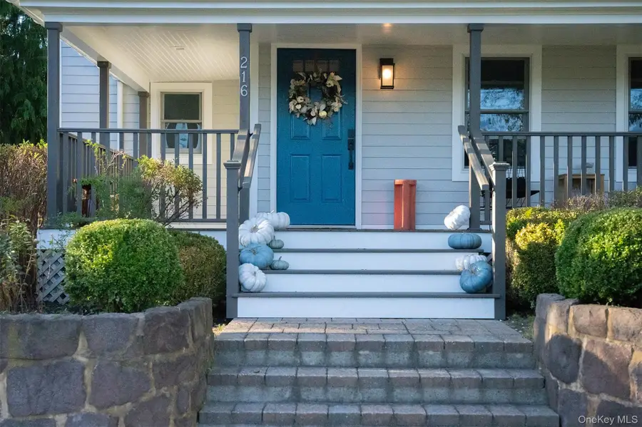 216 Monsell Place, Greenport, NY 11944 - #3