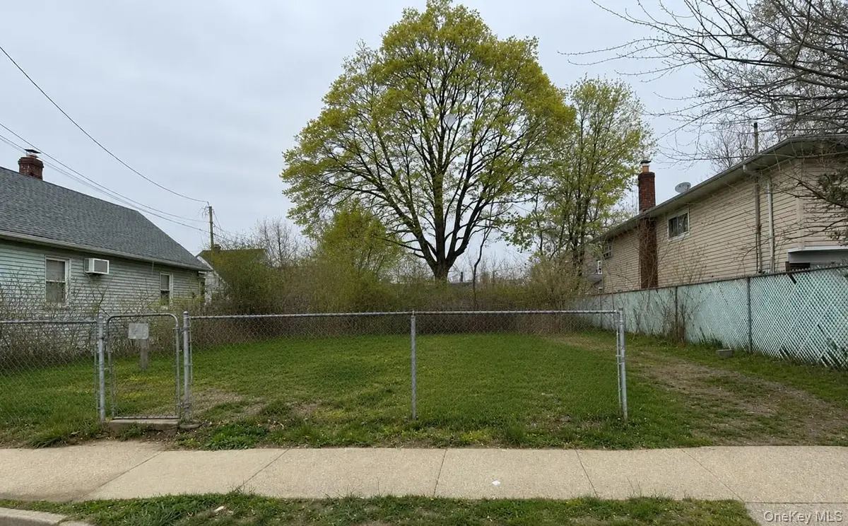45 Sycamore Avenue, Hempstead, NY 11550 - #1