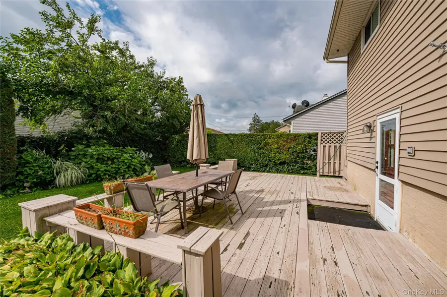 14 Westmoreland Road, Hicksville, NY 11801 - #2