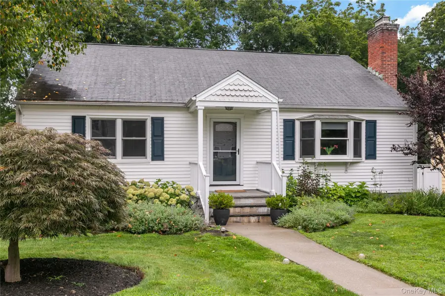 16 Brook Street, Mount Kisco, NY 10549 - #2