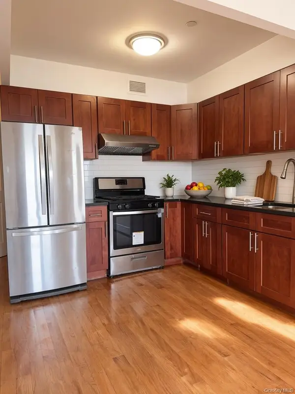 31-53 Linden Place #3a, Flushing, NY 11354
