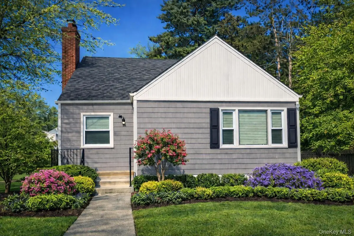 321 Oakford Street, West Hempstead, NY 11552 - #1