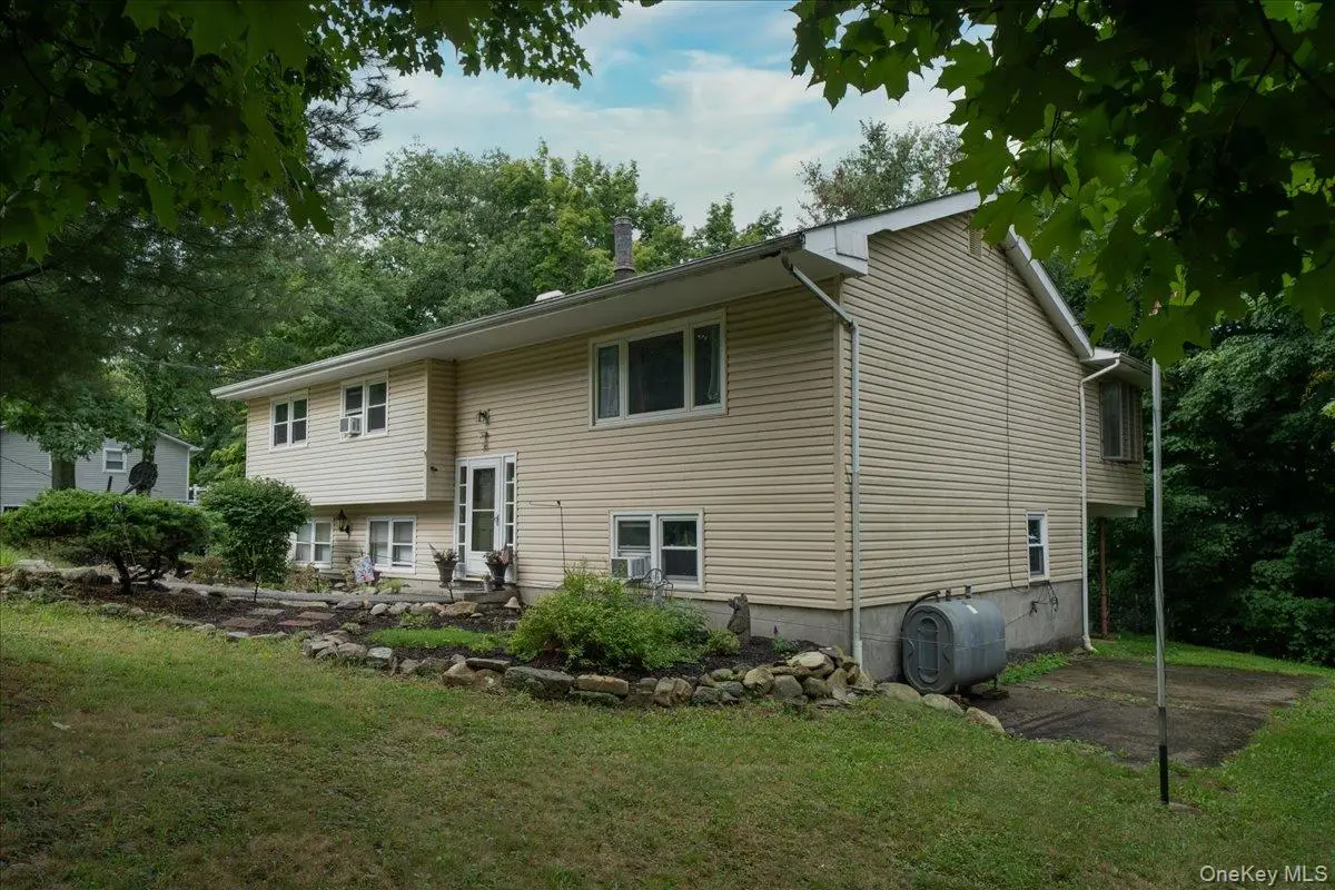 30 Laura Road, Monroe, NY 10950 - #1