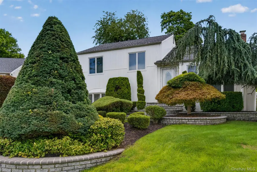 68 Briarwood Lane, Plainview, NY 11803 - #2
