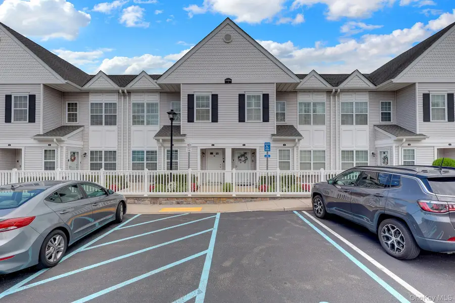 41 Spring Drive, Seaford, NY 11783 - #2