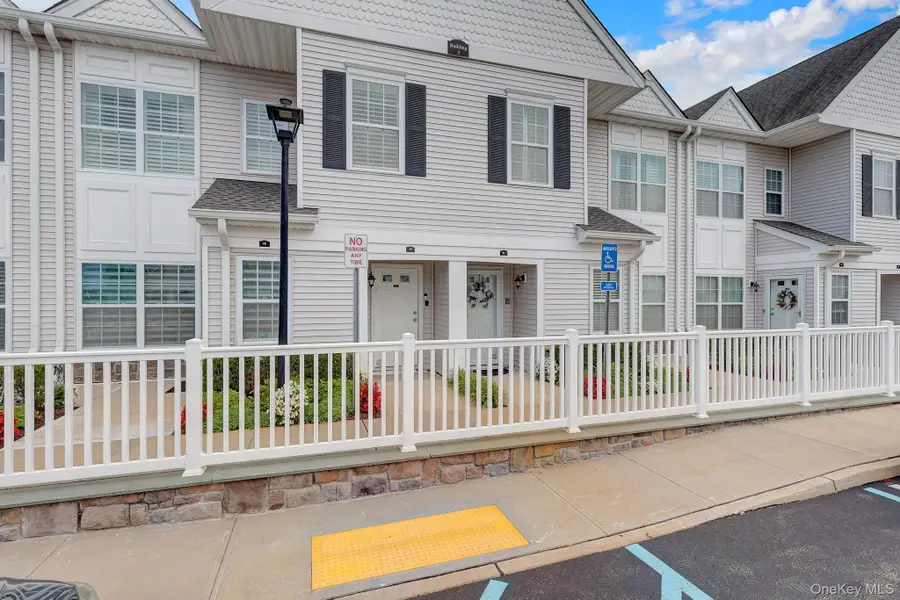 41 Spring Drive, Seaford, NY 11783 - #3