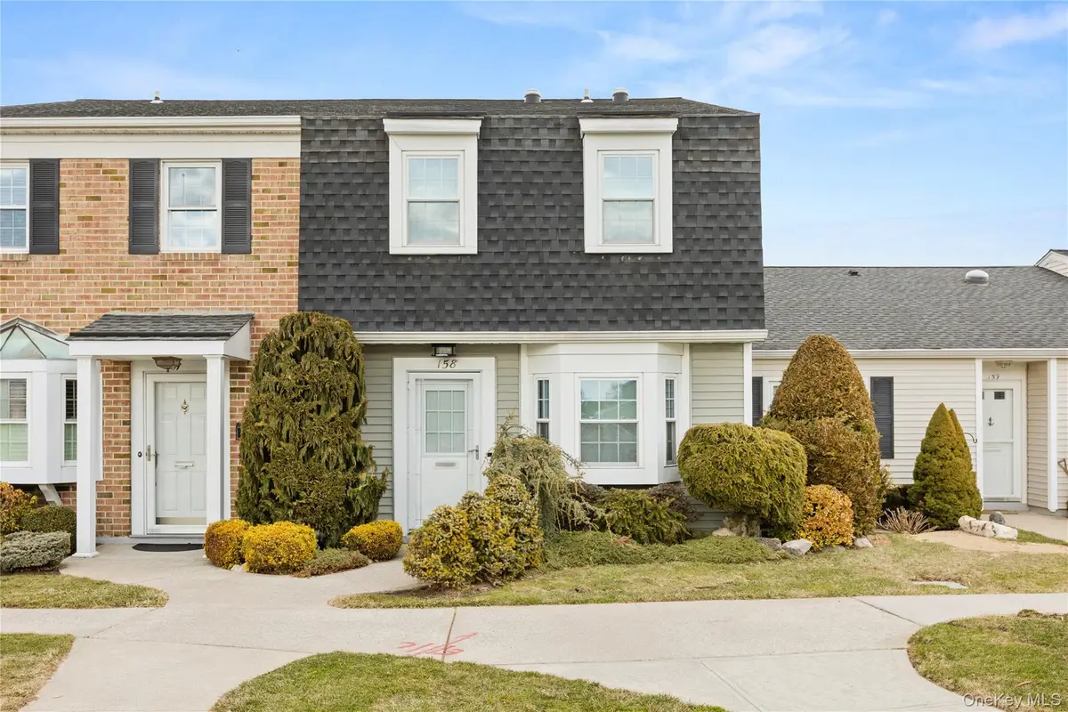 158 Harbor S, Amityville, NY 11701 - #1