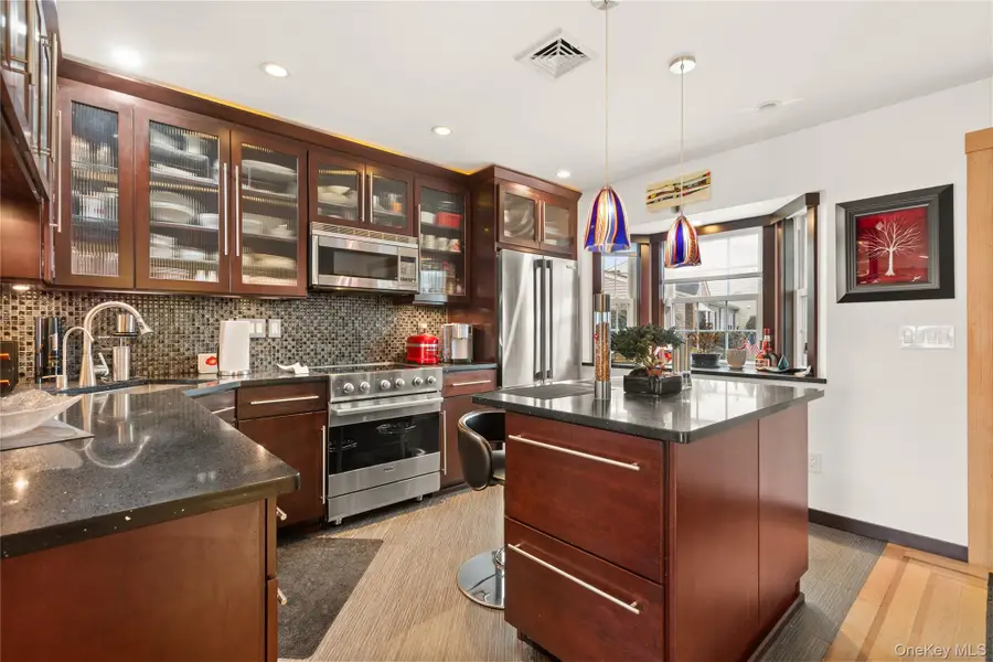 158 Harbor S, Amityville, NY 11701 - #3