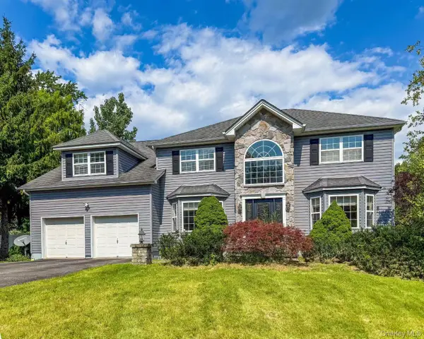 1010 Pine View, New Windsor, NY 12553