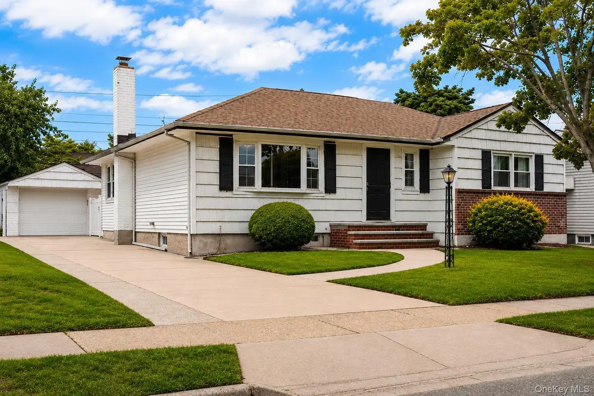 75 Linden Boulevard, Hicksville, NY 11801 - #1
