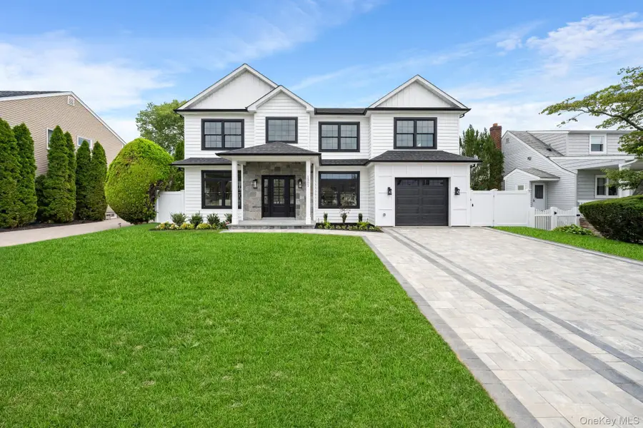 1301 Lakeside Drive, Wantagh, NY 11793 - #3