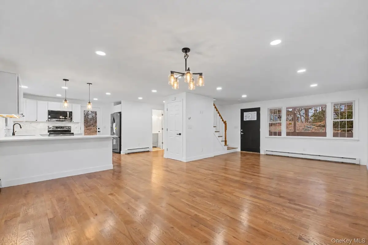 16 Cold Spring Road, Putnam Valley, NY 10579 - #1