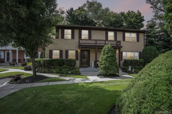 414 Pawnee Court, Suffern, NY 10901