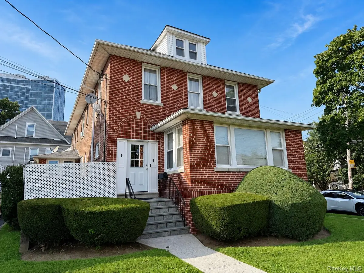 1 Davis Avenue, New Rochelle, NY 10805 - #1