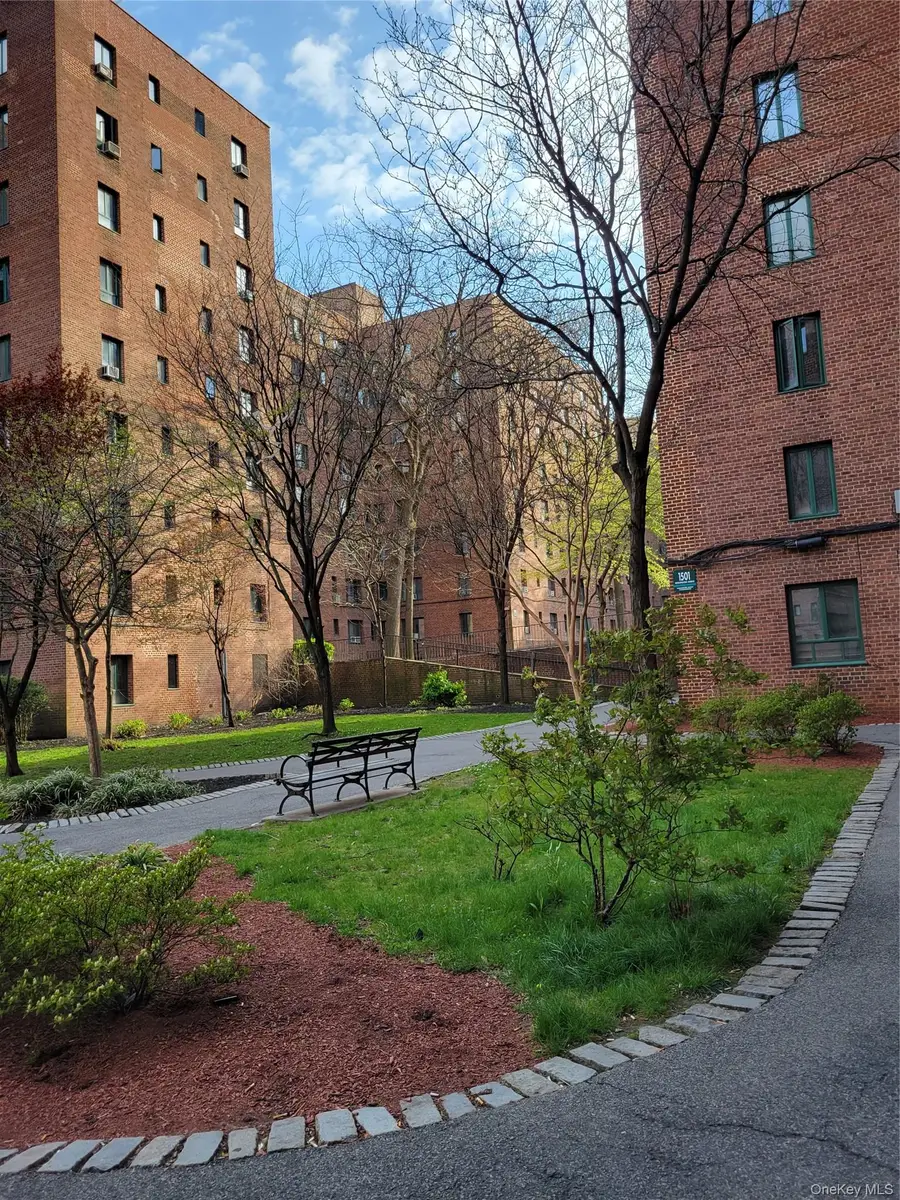 1503 Metropolitan Avenue #2F, Bronx, NY 10462 - #3