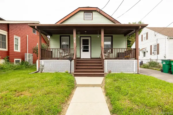 42 Oak Street, Beacon, NY 12508
