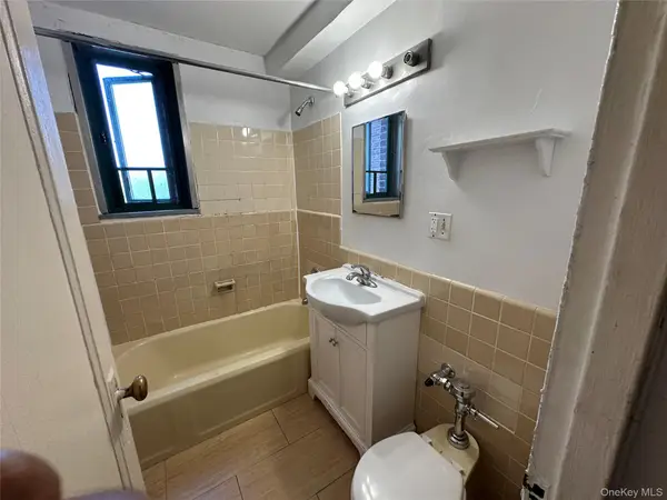 1579 Metropolitan Avenue #6H, Bronx, NY 10462